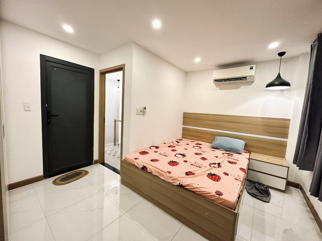 Bán Nhà Khuông Việt - HXH 8m Kinh Doanh - 4 tầng Ngay Đầm Sen - Ảnh 3